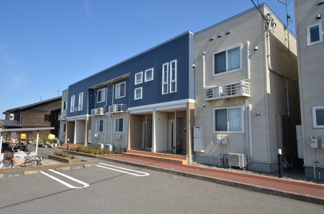 クレスト蘭202号室